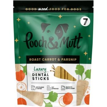 Pooch & Mutt Roast Carrot and Parsnip Luxury Dental Sticks