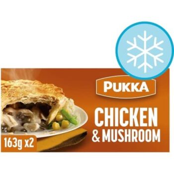 Pukka 2 Puff Pastry Pies Chicken & Mushroom