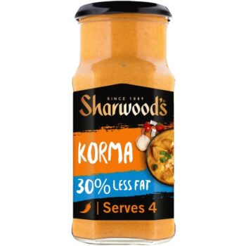Sharwood's Korma 30% Less Fat Cooking Sauce (420g)