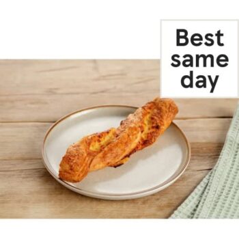 Tesco All Butter Cheddar Cheese Twist