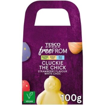 Tesco Free From Cluckie The Chick Strawberry Flavour White Choc (100g)