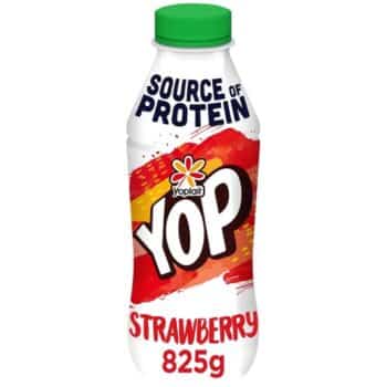 Yoplait Strawberry Flavour Yogurt Drink (825g)