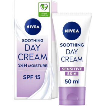 Nivea Day Cream Face Moisturiser for Sensitive Skin SPF15 (50ml)