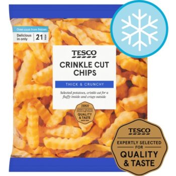 TESCO CRINKLE CUT CHIPS (1.5kg)