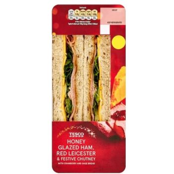 Tesco Honey Glazed Ham Red Leicester & Festive Chutney Sandwich