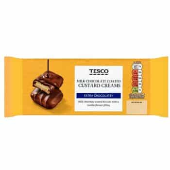 Tesco Milk Chocolate Coated Custard Creams (162g)