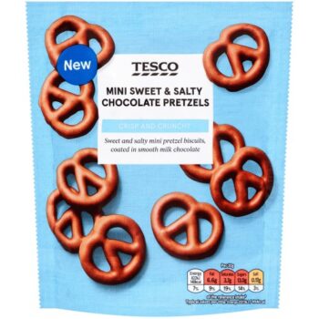 Tesco Mini Sweet & Salty Chocolate Pretzels Biscuit Pouch (90g)
