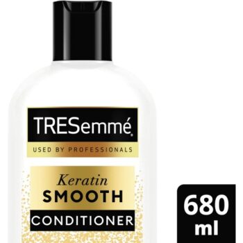 Tresemme KERATIN SMOOTH Conditioner for Frizz Control & Shine (680ml)