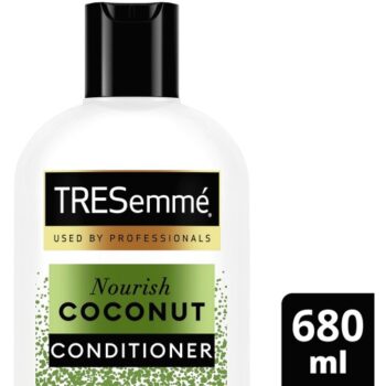 TRESemme Nourishing Coconut Conditioner (680ml)