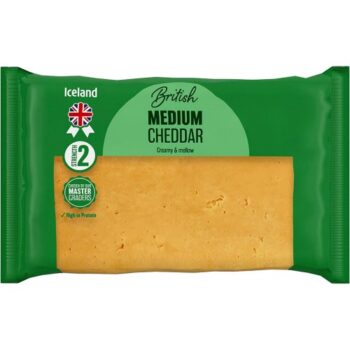 Iceland British Medium Cheddar (400g)