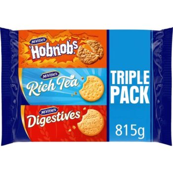 McVitie's Triple Pack Biscuits Hobnobs Rich Tea Digestives (815g)