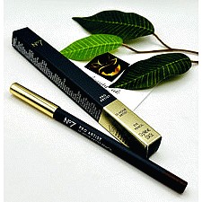 No7 Pro Artist 12 Hour Pencil in Noisette Brown