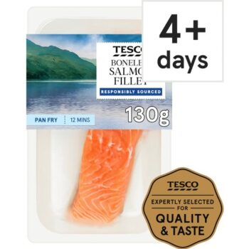 Tesco Boneless Salmon Fillet (130g)