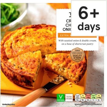 Tesco Extra Mature Cheddar & Onion Crustless Quiche (340g)