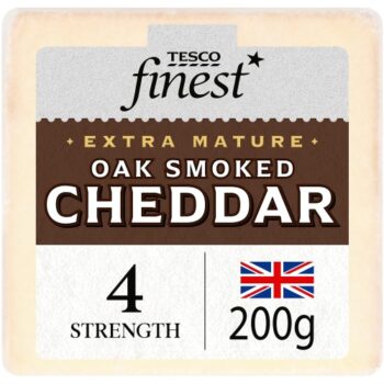 Tesco Finest Extra Mature Oak Smoked Cheddar (200g)