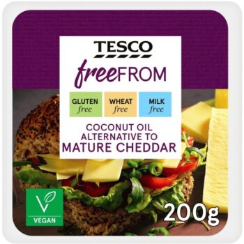 Tesco Free From Coconut Oil Alternative to Mature Cheddar (200g)
