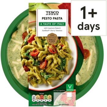 Tesco Pesto Pasta with Casarecce Pasta & SunBlush Cherry Tomatoes (400g)