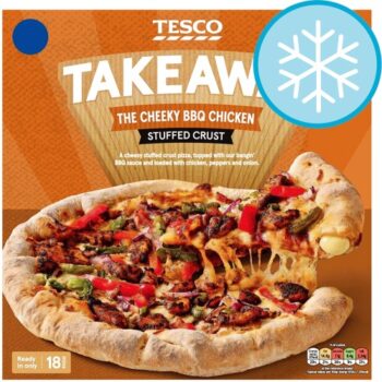 Tesco Takeaway The Cheeky BBQ Chicken Stuffed Crust Pizza (495g)
