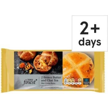 Tesco Finest 2 Brown Butter and Chai Tea Hot Cross Buns